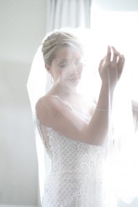 bride-under-veil