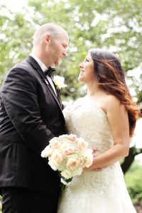 lovely-bride-groom-pittsburgh